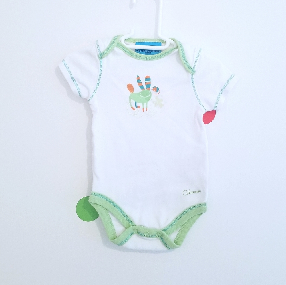 ⭐ 5/$15 ⭐ 6 Months Baby Onesie